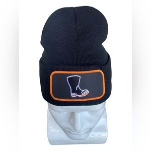 New Wellington Brewery Welly Rubber Boot Toque Winter Hat Guelph Ontario